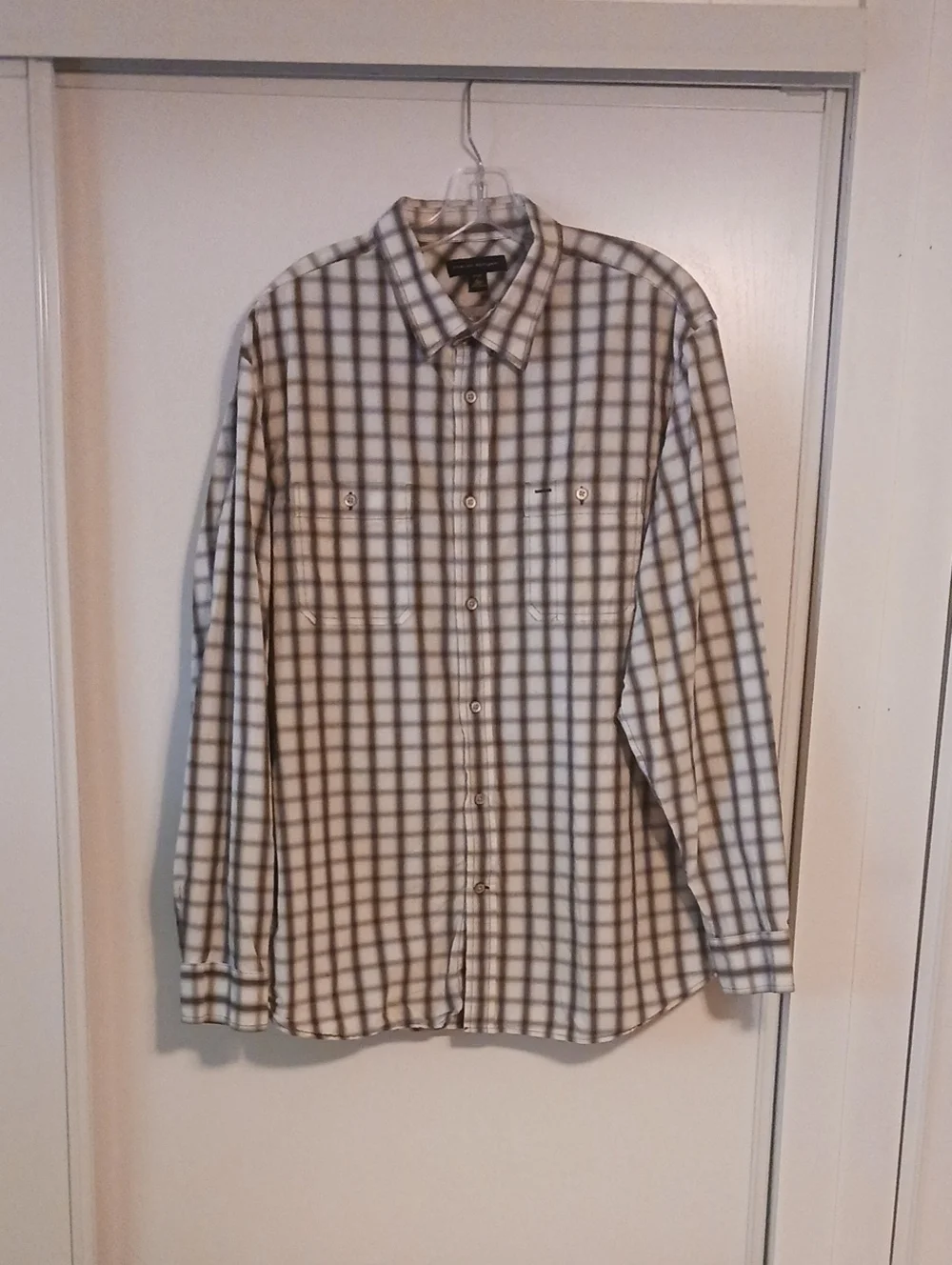 Banana Republic Men's Long-Sleeve Plaid Button-Down - White & Gray
